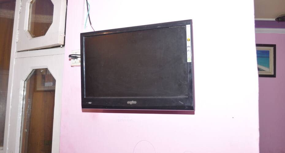 Hotel Dubey Residency, Katra 5